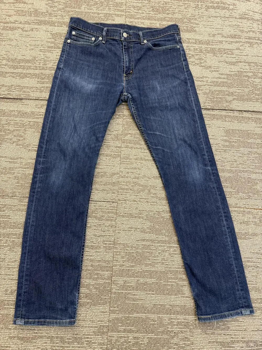 Levis 511 Jeans Mens 32x32 Blue Denim Slim Fit Zip Fly Distressed Hem 08513-0183
